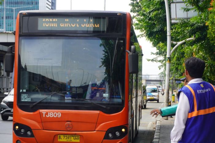 Transjakarta Buka Layanan 4 Rute Bus ke Terminal Saat Nataru